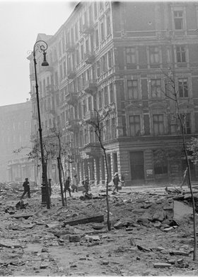 Ulica Szpitalna przy wylocie ulicy Przeskok