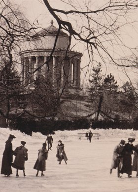 Ślizgawka w Ogrodzie Saskim