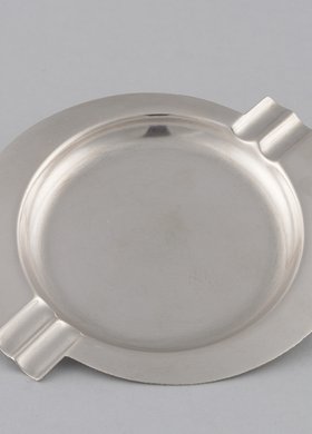 Popielniczka dwusierpowa