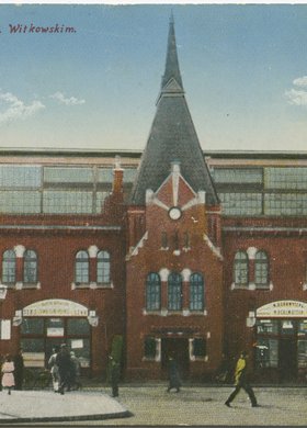 Hala targowa na placu Kaliksta Witkowskiego