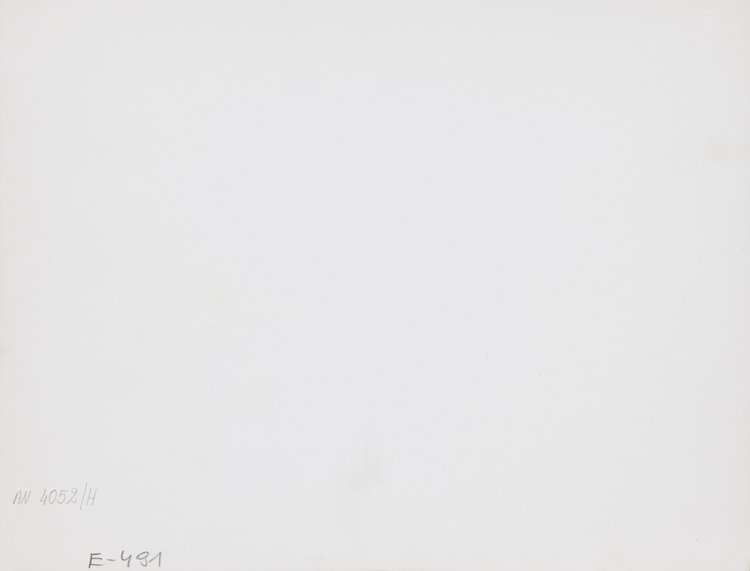 Widok zbiegu ulicy Kruczej i Alej Jerozolimskich w nocnym oświetleniu