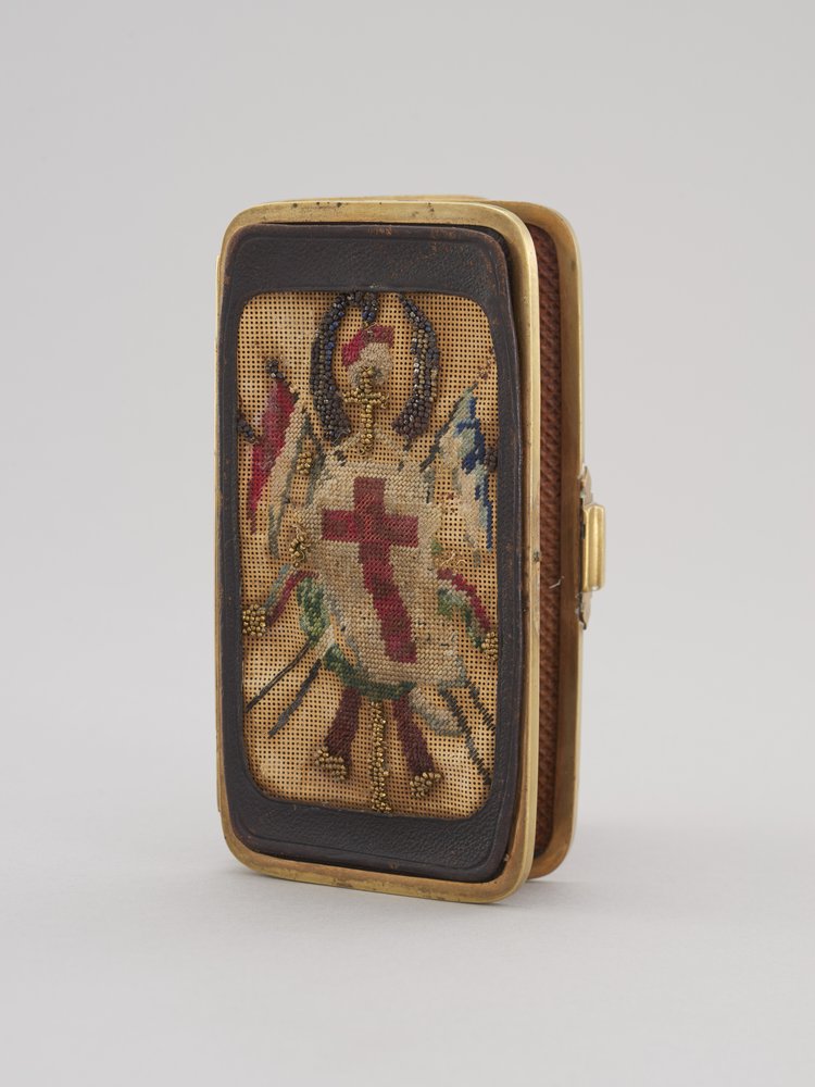 Papierośnica haftowana z Orłem i Pogonią