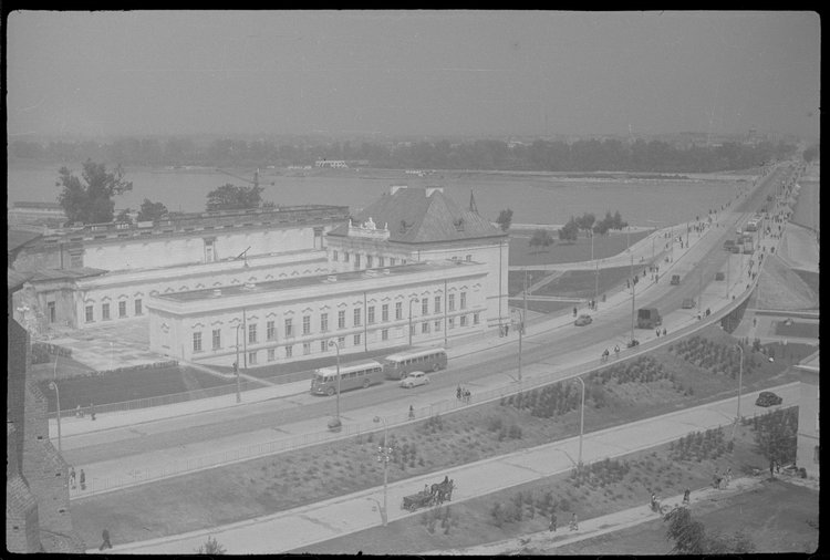 Pałac Pod Blachą i trasa W-Z