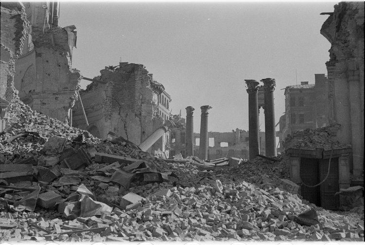 Ruiny kościoła św. Aleksandra