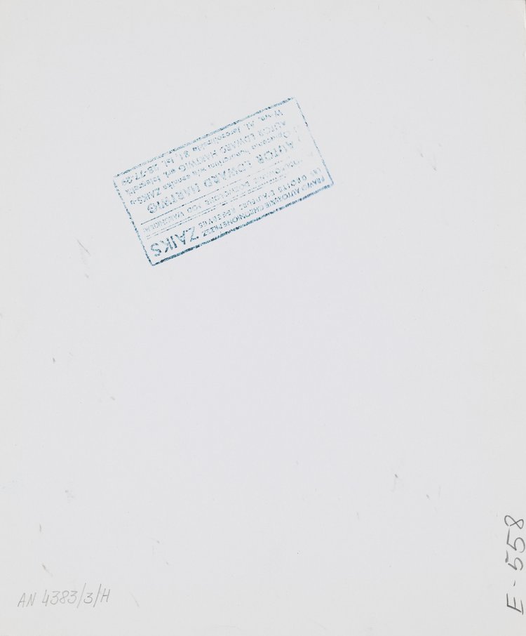 Amfiteatr w Łazienkach Królewskich, odbicie w wodzie