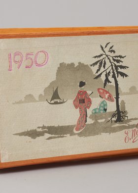 Pudełko po czekoladkach firmy Wedel z przedstawieniem Japonek