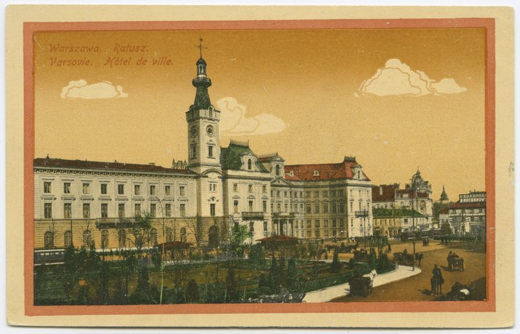 Ratusz przy placu Teatralnym