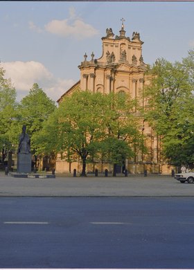 Krakowskie Przedmieście i kościół Sióstr Wizytek