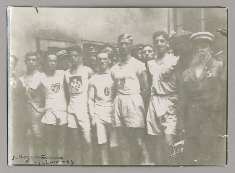 Grupa biegaczy