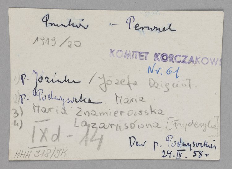 Fotografia przedstawiająca Józefę Dzięcioł, Marię Podwysocką, Marię Znamierowską i Fryderykę Lazarus w Naszym Domu w Pruszkowie