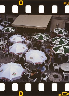 Ogródek kawiarni Lapidarium