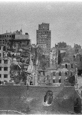 Panorama ruin zabudowy Śródmieścia