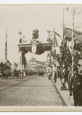 Wizyta cara Mikołaja II Romanowa, dekoracje na Nowym Zjeździe