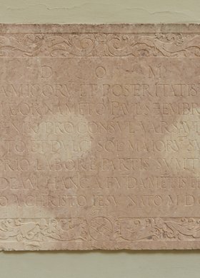 Tablica erekcyjna z kamienicy Pawła Klucznika Zembrzuskiego