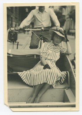 Portret Jadwigi Arciszewskiej w rikszy