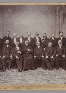 Portret absolwentów Szkoły Głównej Warszawskiej