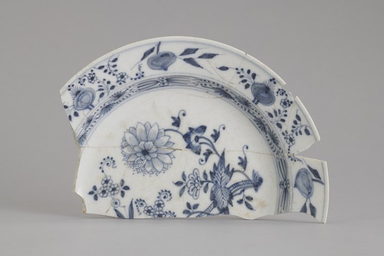 Talerz porcelanowy