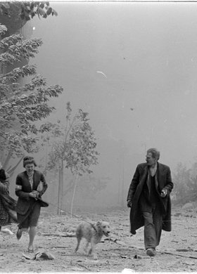 Plac Napoleona po nalocie bombowym