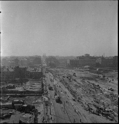Panorama przebudowywanej ulicy Marszałkowskiej