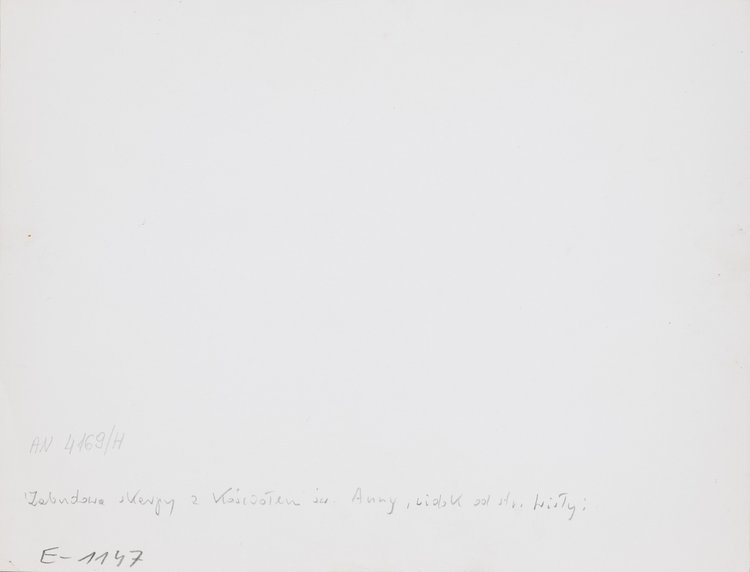 Widok na zabudowę skarpy wiślanej z kościołem św. Anny