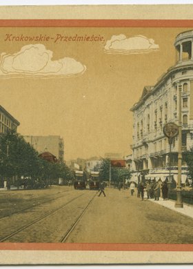 Krakowskie Przedmieście nieopodal wylotu ulicy Karowej