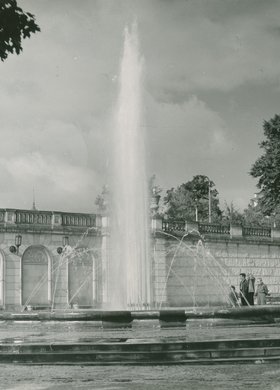 Fontanna w Centralnym Parku Kultury (ob. Marszałka Edwarda Rydza-Śmigłego)