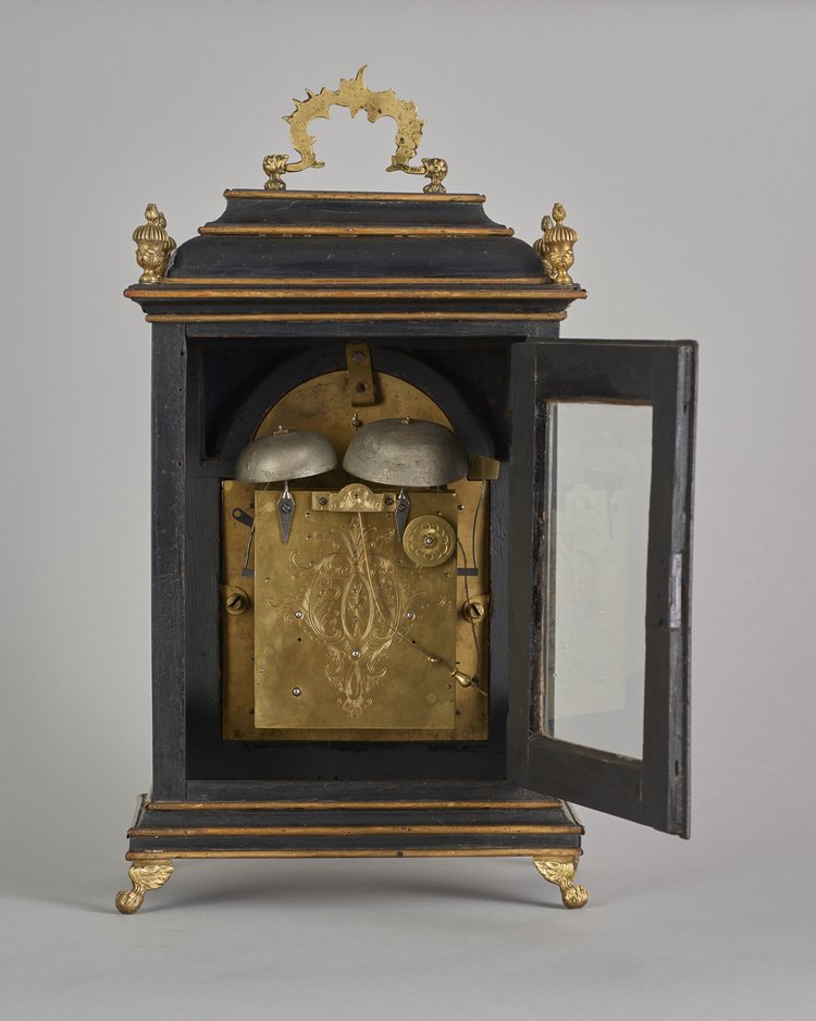 Zegar szafkowy typu bracket