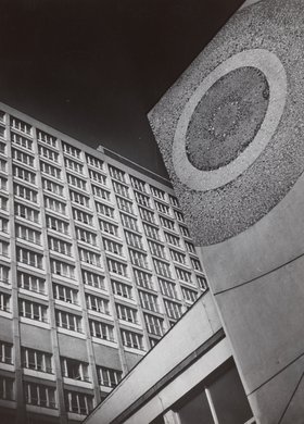 Dom studencki "Riwiera" przy ulicy Waryńskiego