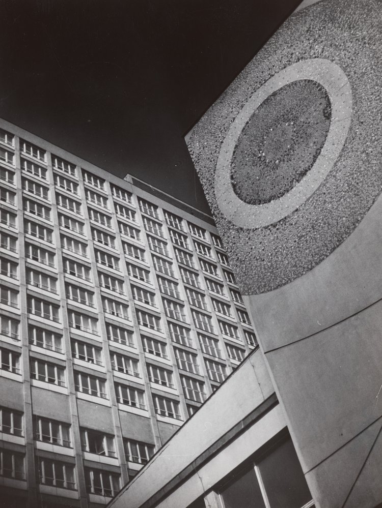 Dom studencki "Riwiera" przy ulicy Waryńskiego