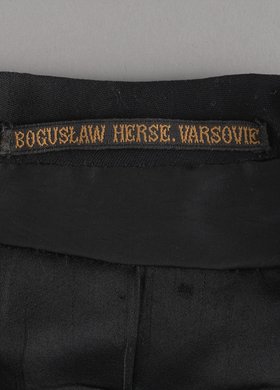 Ubranie frakowe - marynarka frakowa, spodnie, kamizelka, 3 chustki do nosa