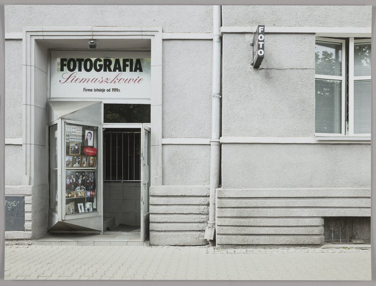 Zakład fotograficzny Siemaszkowie. Fotografia przy ulicy Grójeckiej 40, z cyklu "Fotograf Warszawski"