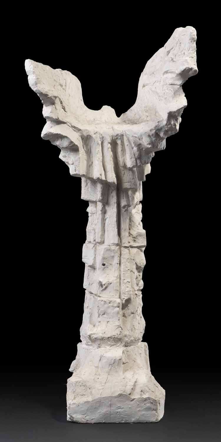 Uskrzydlona Kolumna I (Model pomnika Bitwy o Monte Cassino w Warszawie)