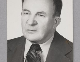 Chojnacki, Jerzy Karol ps. "Chojna" (1909–1988) – rzeźbiarz, fotograf, powstaniec