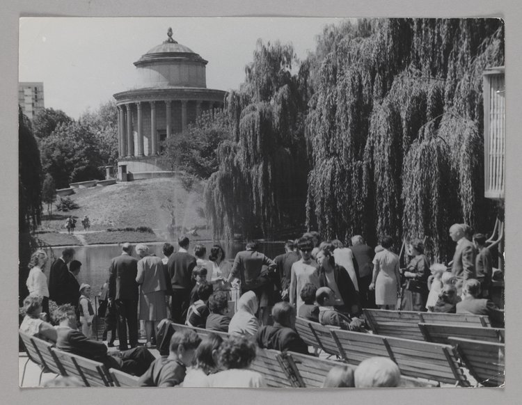 Saxon Garden with the water tower