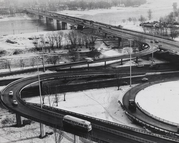 
                     
                     Most Łazienkowski i fragment Trasy Łazienkowskiej
                     
                     