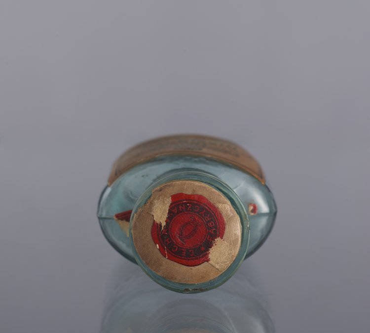 Butelka apteczna po preparacie Kissingen firmy Klawe