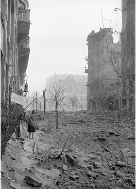 Zniszczenia zabudowy na ulicy Henryka Sienkiewicza