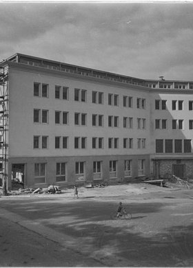 Gmach Centralnej Rady Związków Zawodowych przy ulicy Kopernika