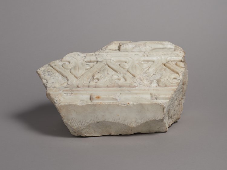 Detal architektoniczny z soboru św. Aleksandra Newskiego na placu Saskim