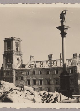 Kolumna Zygmunta III Wazy i spalony Zamek Królewski