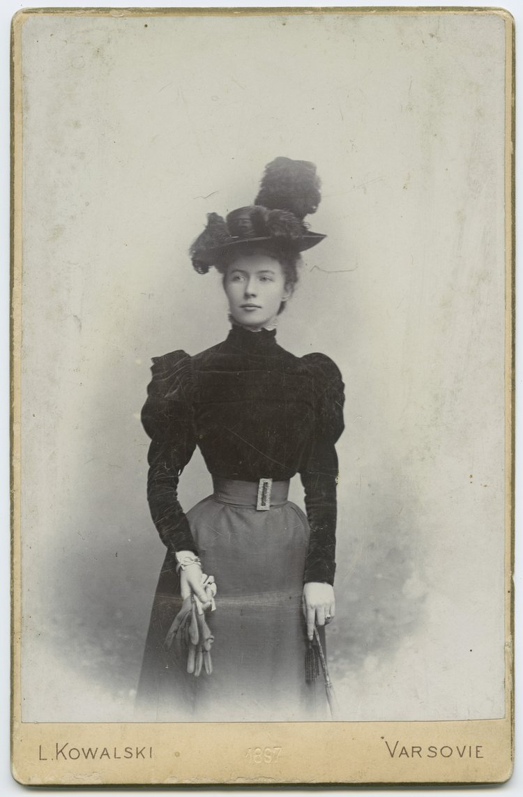 Portret Ewy Abramowicz