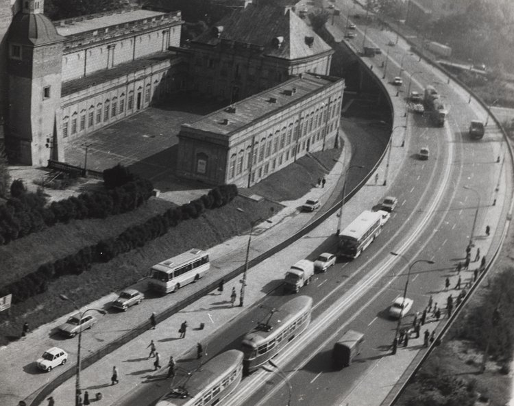 Widok z góry na trasę W-Z i pałac Pod Blachą