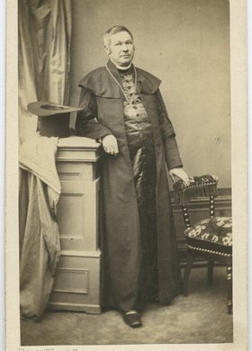Portret księdza Józefa Wyszyńskiego