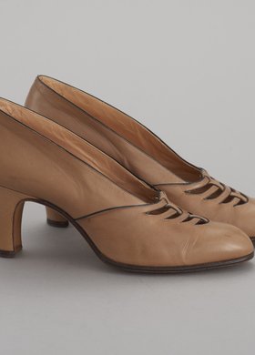 Pantofle damskie na obcasie beżowe