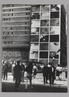 Moda Polska - państwowe przedsiębiorstwo modowe okresu PRL i lat 90.