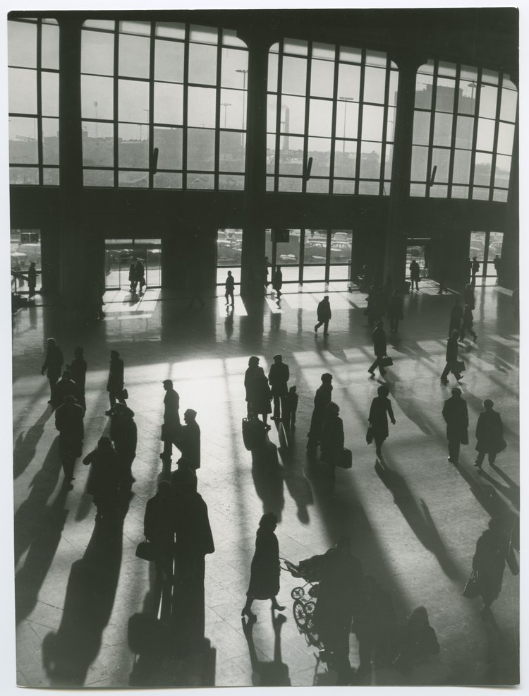 Widok hali głównej Dworca Centralnego