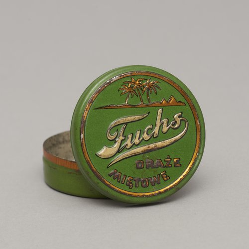Pudełko po drażach miętowych firmy Fuchs w kolorze zielonym