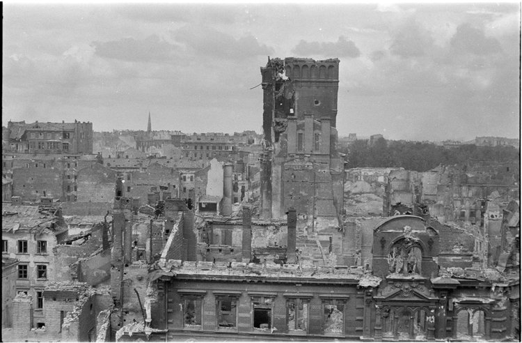 Panorama ruin zabudowy Śródmieścia