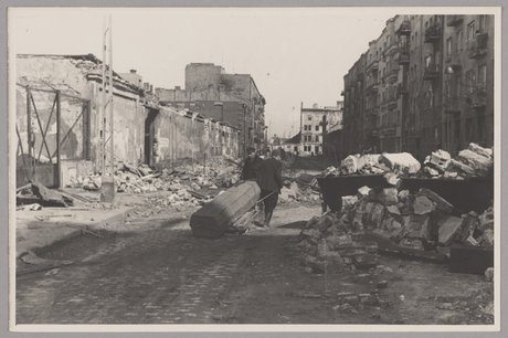 Zniszczenia zabudowy przy ulicy Ludnej