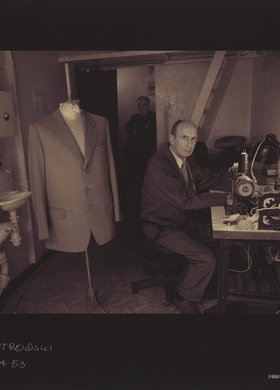 "Krawiec p. Stanisław Mitrowski, ul. Białostocka 53"